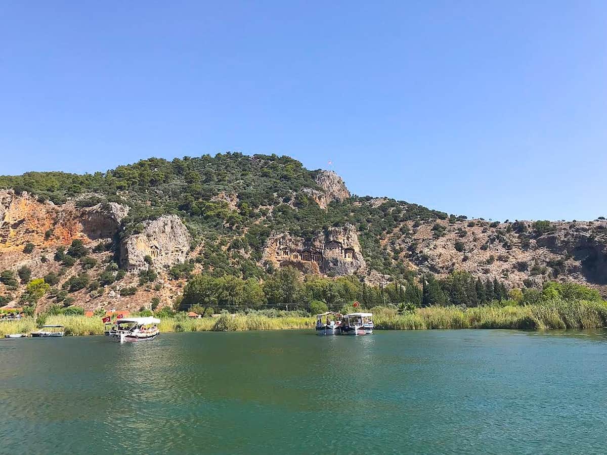 Dalyan, Muğla — Dalyan Gezi Rehberi: Kral Mezarları, İztuzu ve Tekne Turu