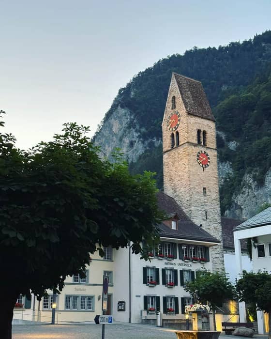Oberalppass, Andermatt ve Interlaken — kare 7