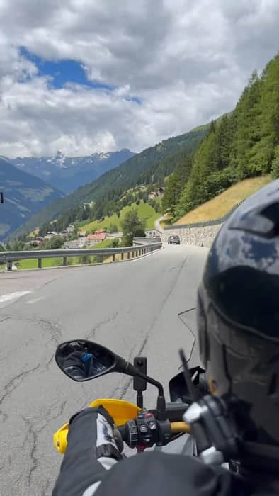Stelvio ve Gavia Geçitleri, İtalyan Alpleri — kare 2
