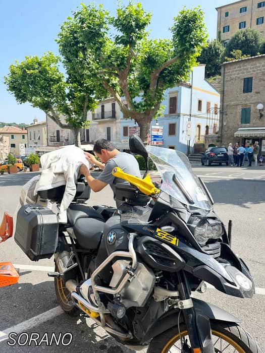 Toskana: Saturnia, Pienza, Bagno Vignoni, Montemerano, Sorano — kare 2