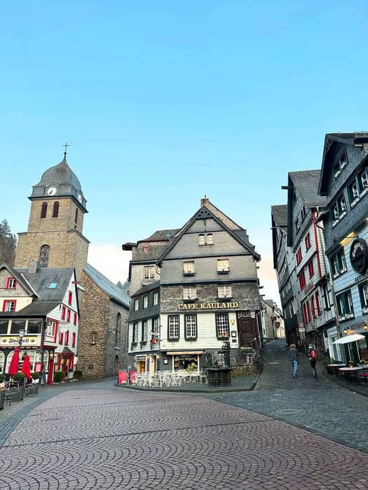 Aachen ve Monschau, Kuzey Ren-Vestfalya — kare 6